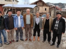 Köylüleri, piyango milyonerinden kar makinesi istiyor